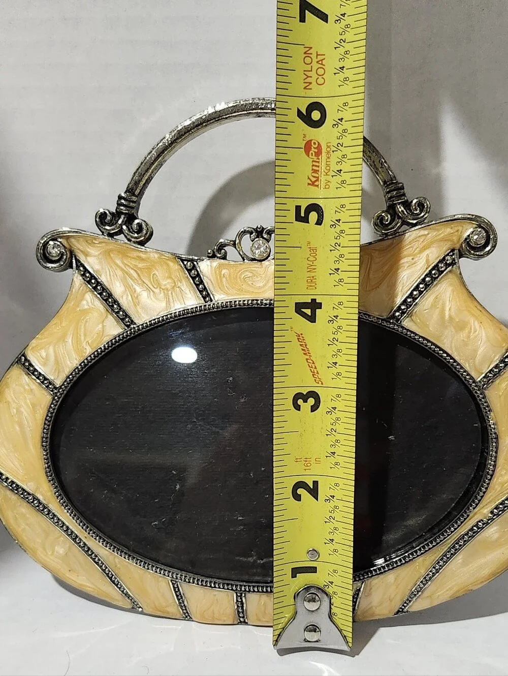 Vintage Cream Handbag Oval Picture Frame